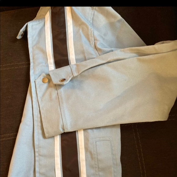 Jean jacket - Picture 2 of 4